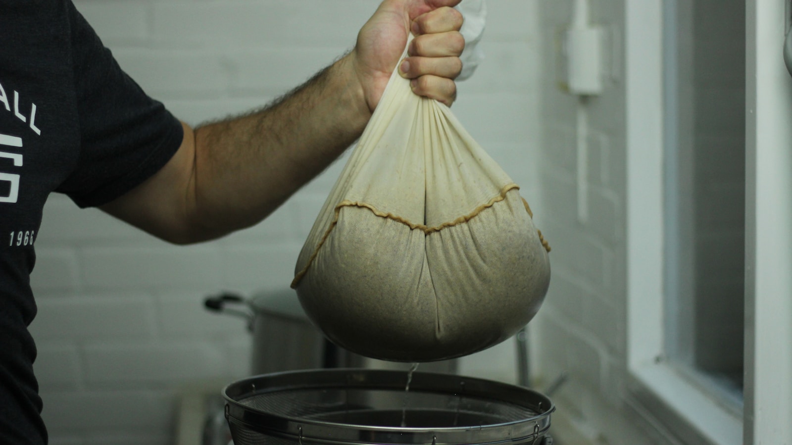 How to Filter and Strain Beef Tallow for Crystal Clear Results