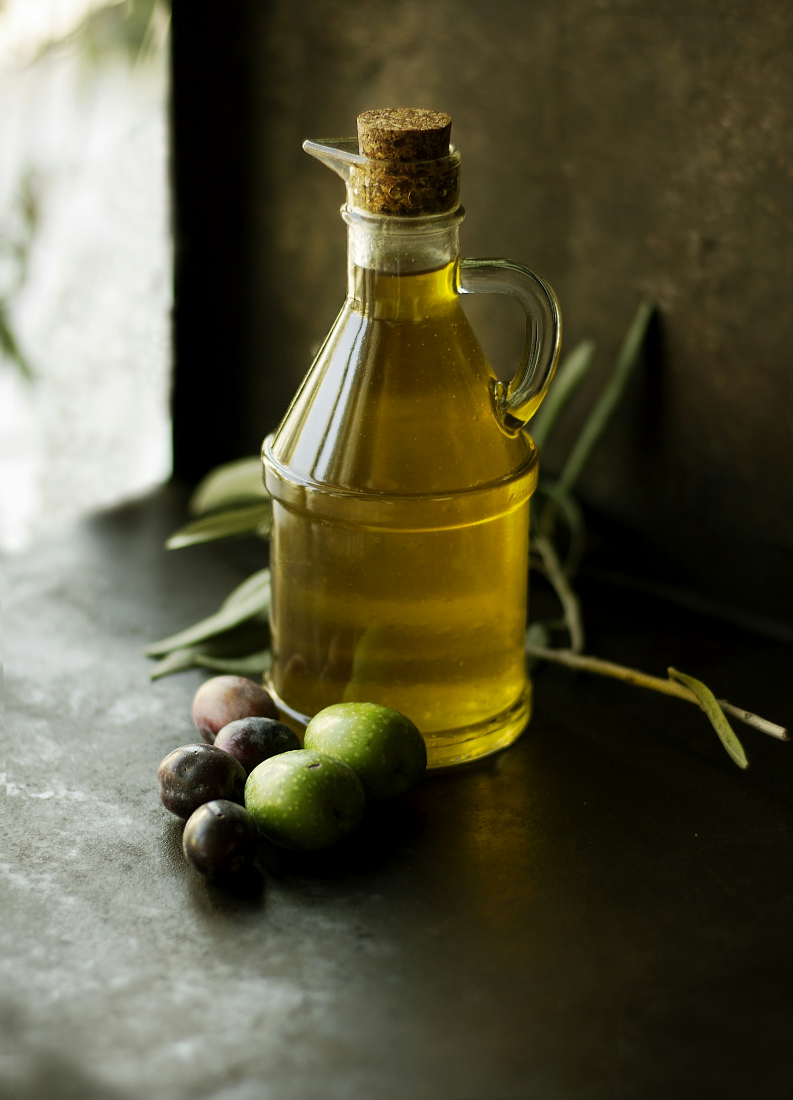 Beef Tallow vs Olive Oil: Which Is Healthier for Everyday Cooking?